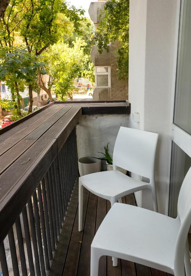 Bright & Spacious 1Bd Apartment With A Charming Balcony By Flat Mаnager Varna Eksteriør bilde